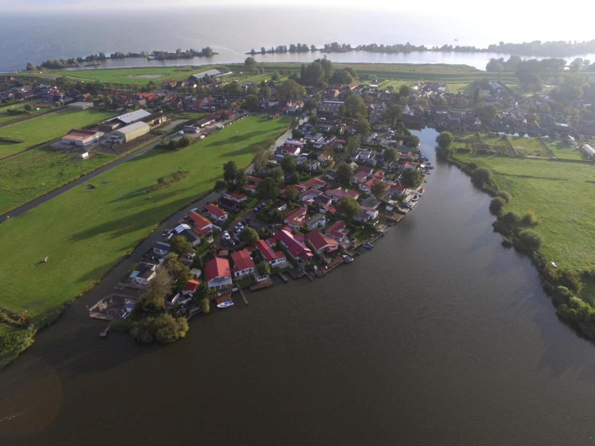 Ferienhaus Max Am Wasser Ferienpark Vislust Wervershoof Екстериор снимка