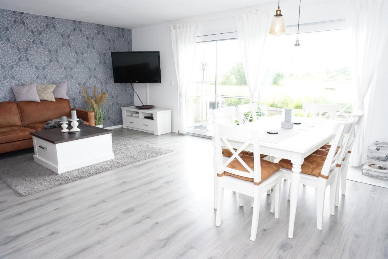 Ferienhaus Max Am Wasser Ferienpark Vislust Wervershoof Екстериор снимка
